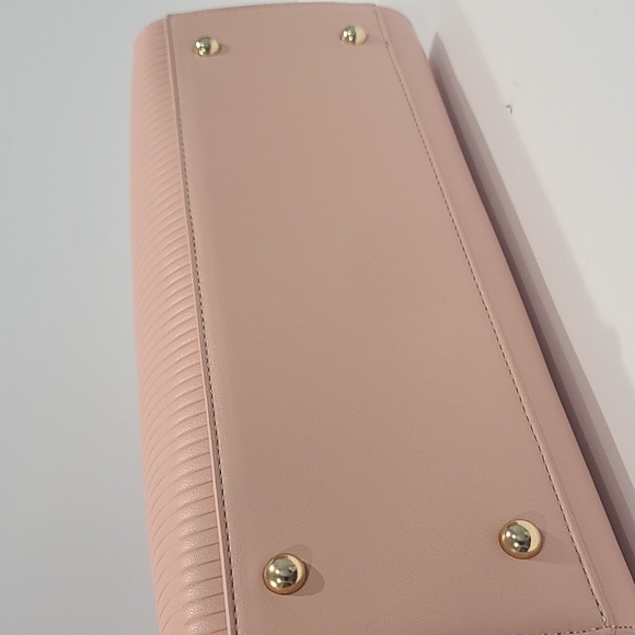 🆕Alessia Massimo Colorblock Top Handle Bag - Coral / White / Peach NWT's - Picture 11 of 14